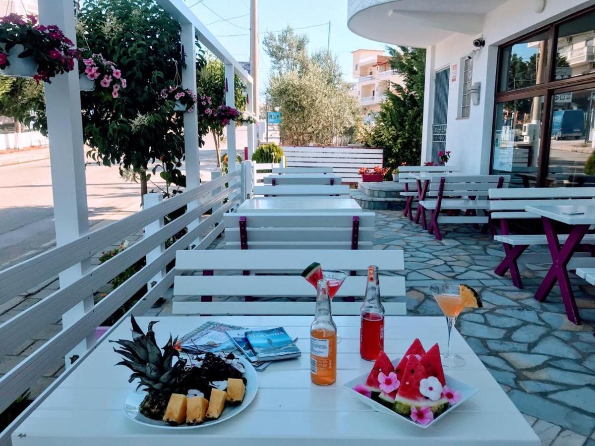 Family Hotel Haruni Ksamil Extérieur photo