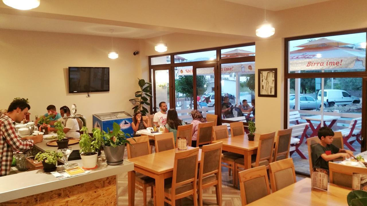 Family Hotel Haruni Ksamil Extérieur photo